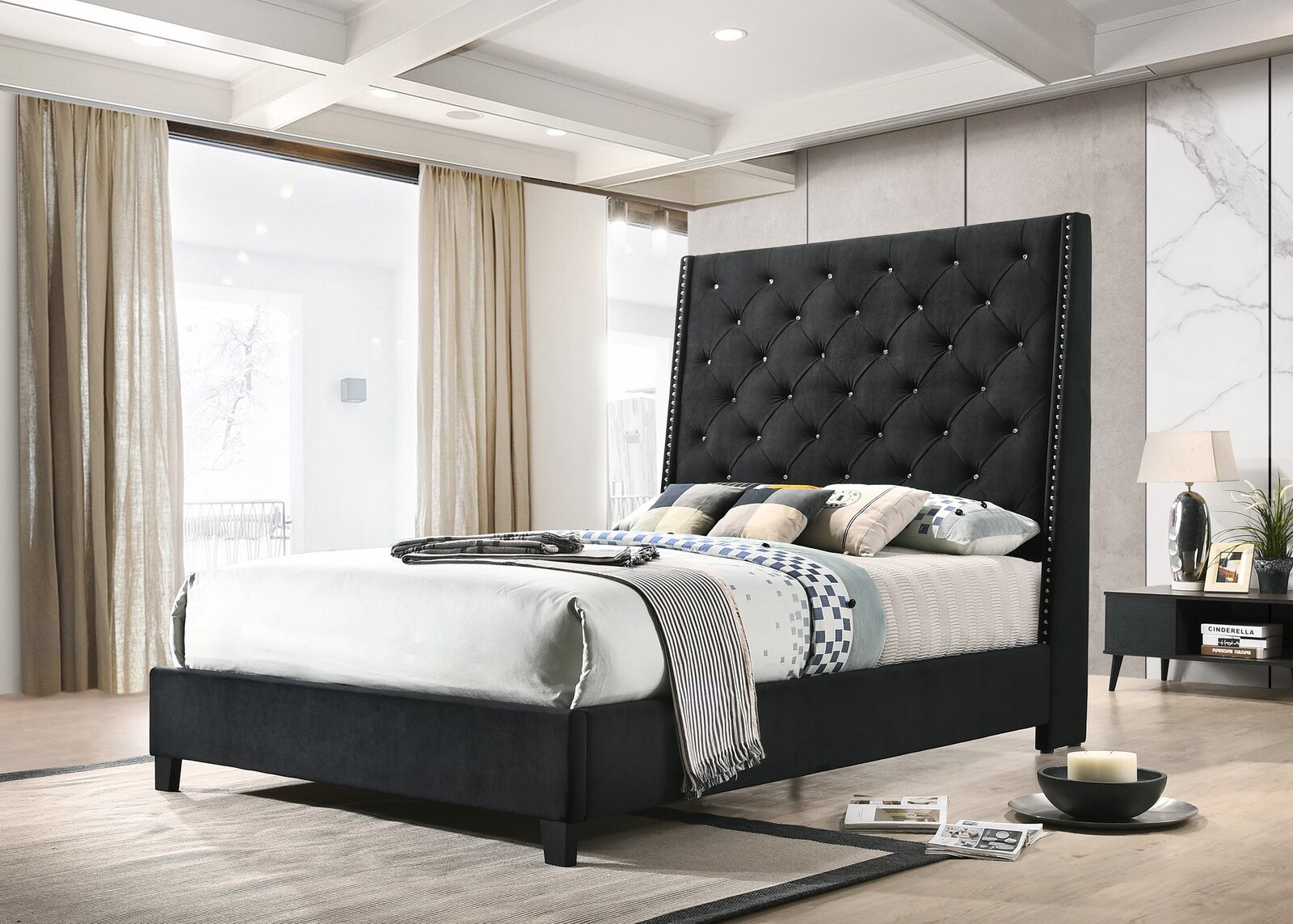 CHANTILLY K FB  RAIL &WING- BLACK