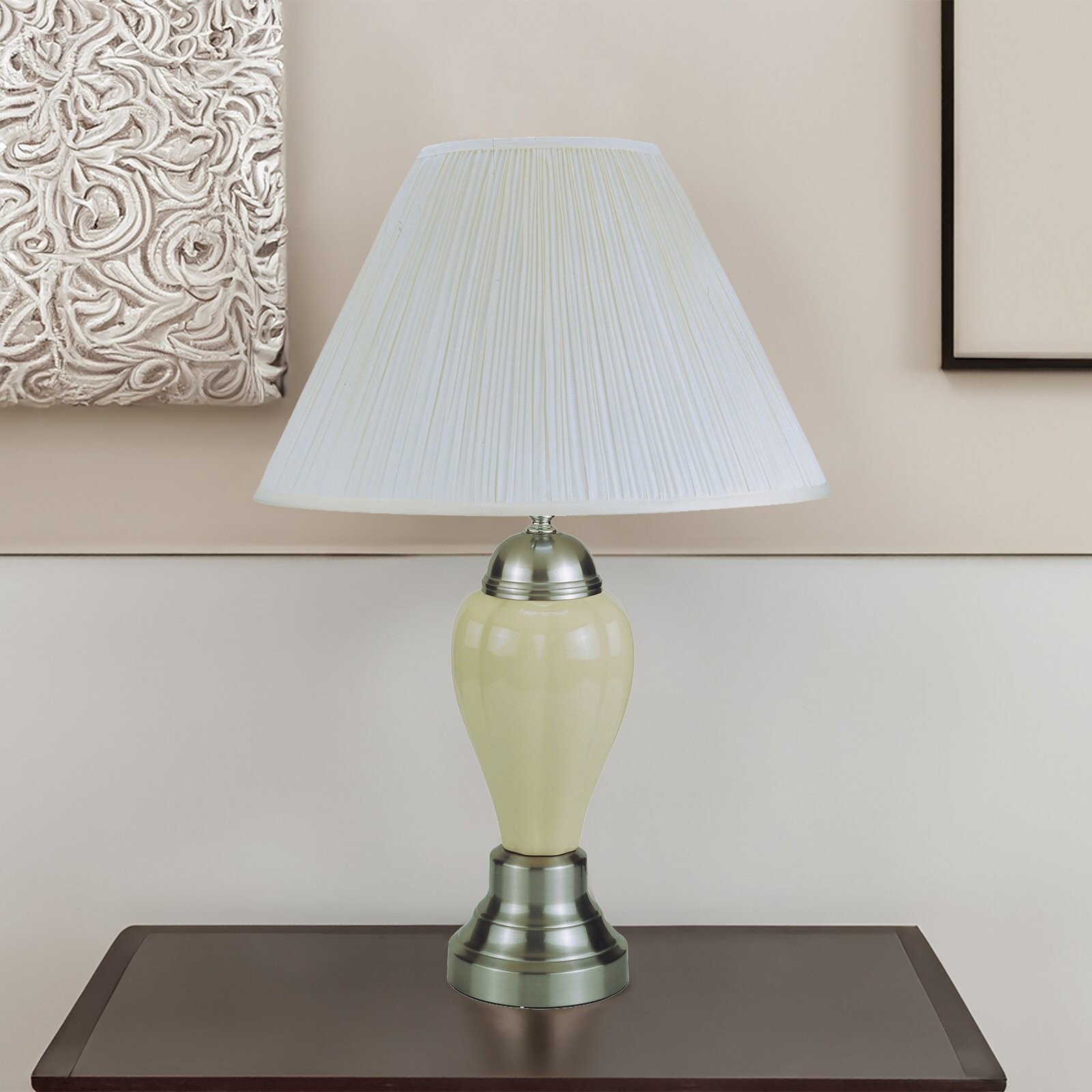 26  PORCELAIN LAMP  IVORY