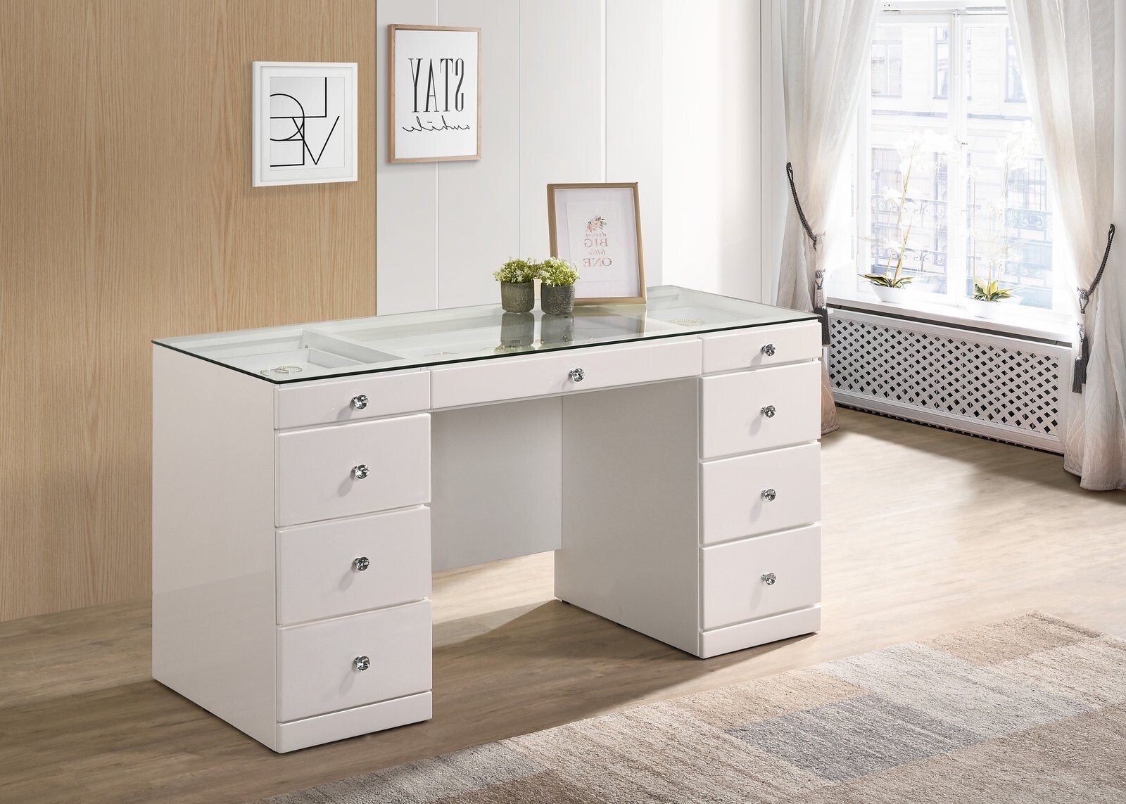 AVERY VANITY