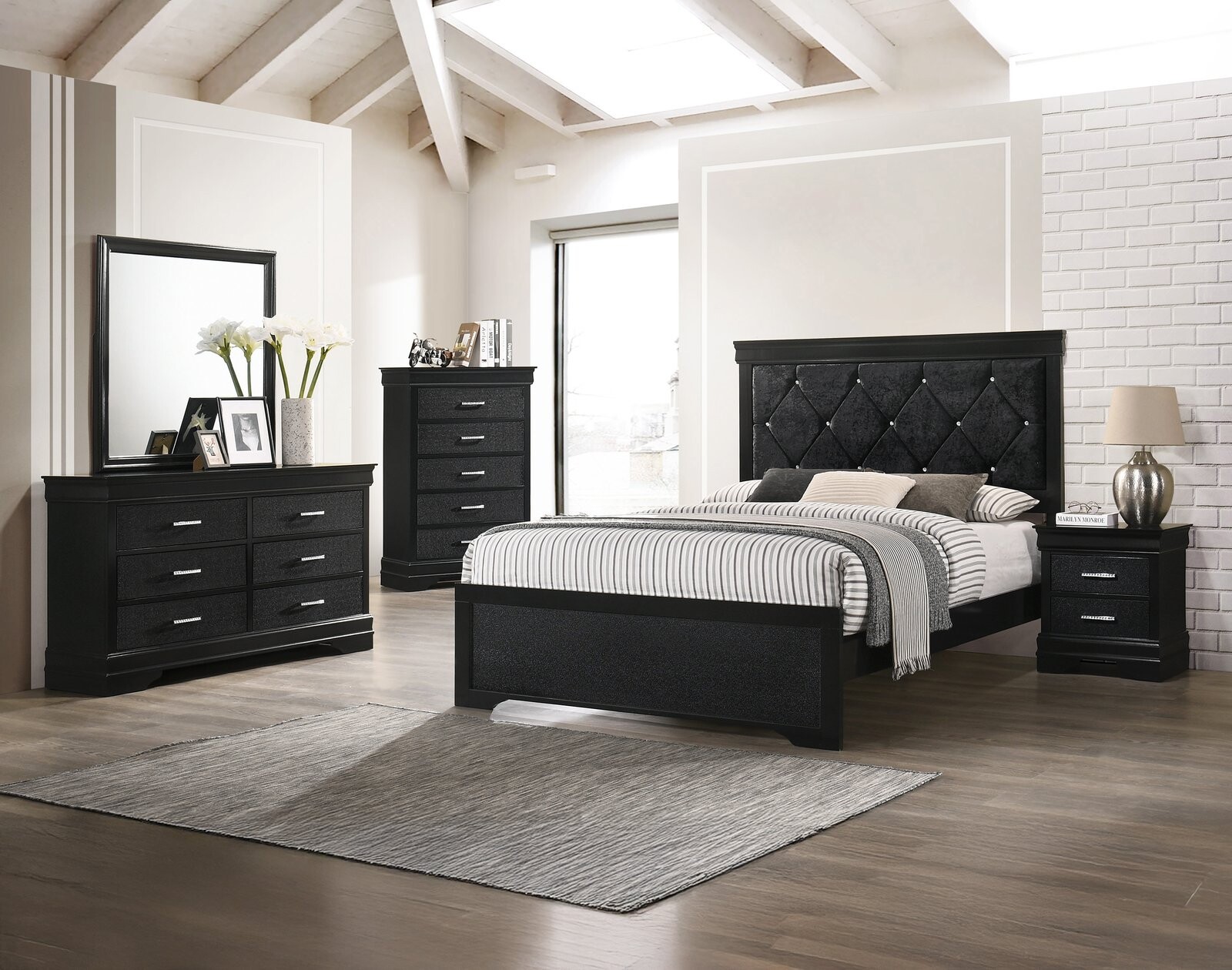 AMALIA DRESSER TOP BLACK