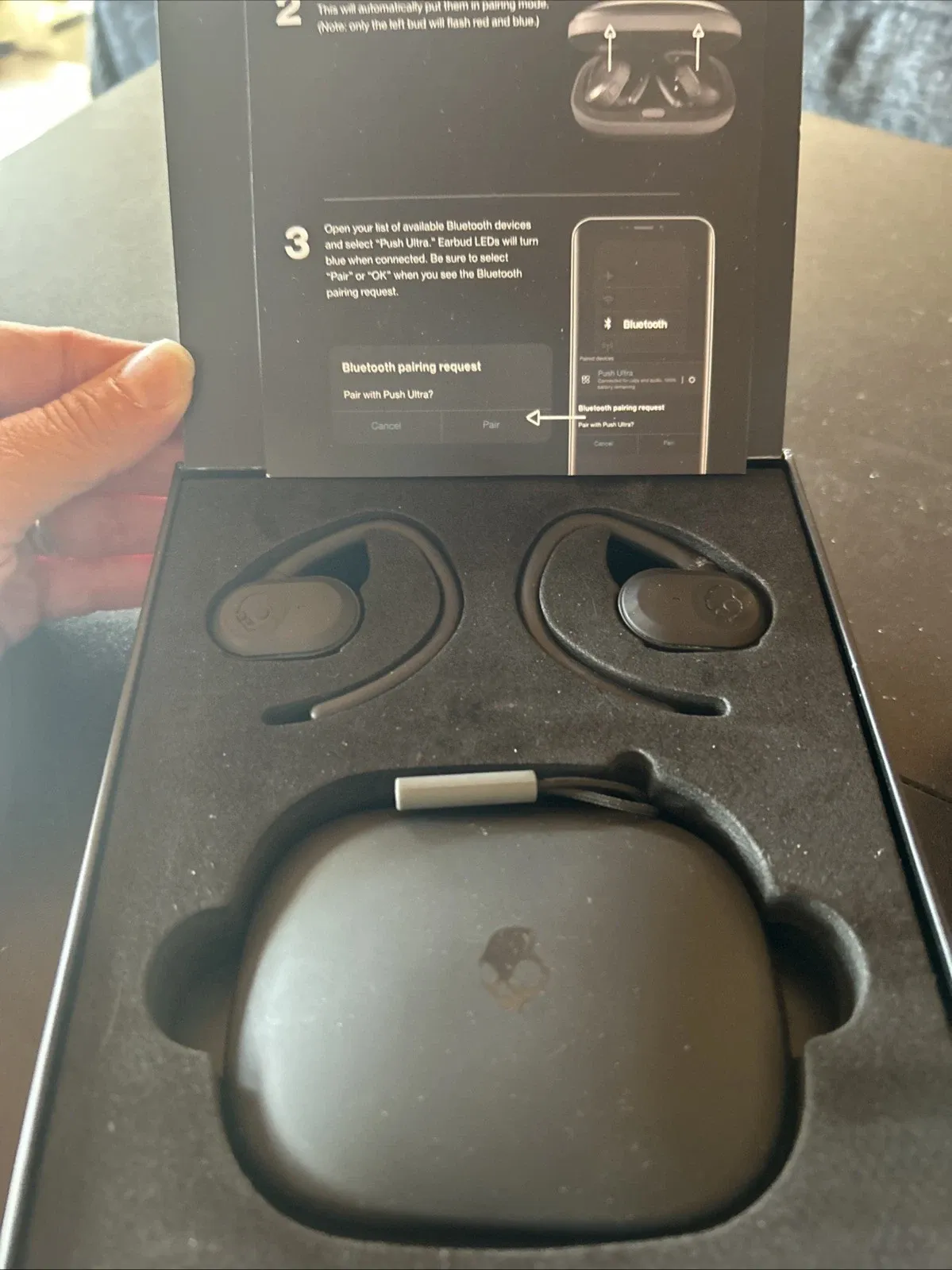 Skullcandy Zero Boundaries Wireless Sport Bluetooth Earbuds- Black Open Box - Image 2