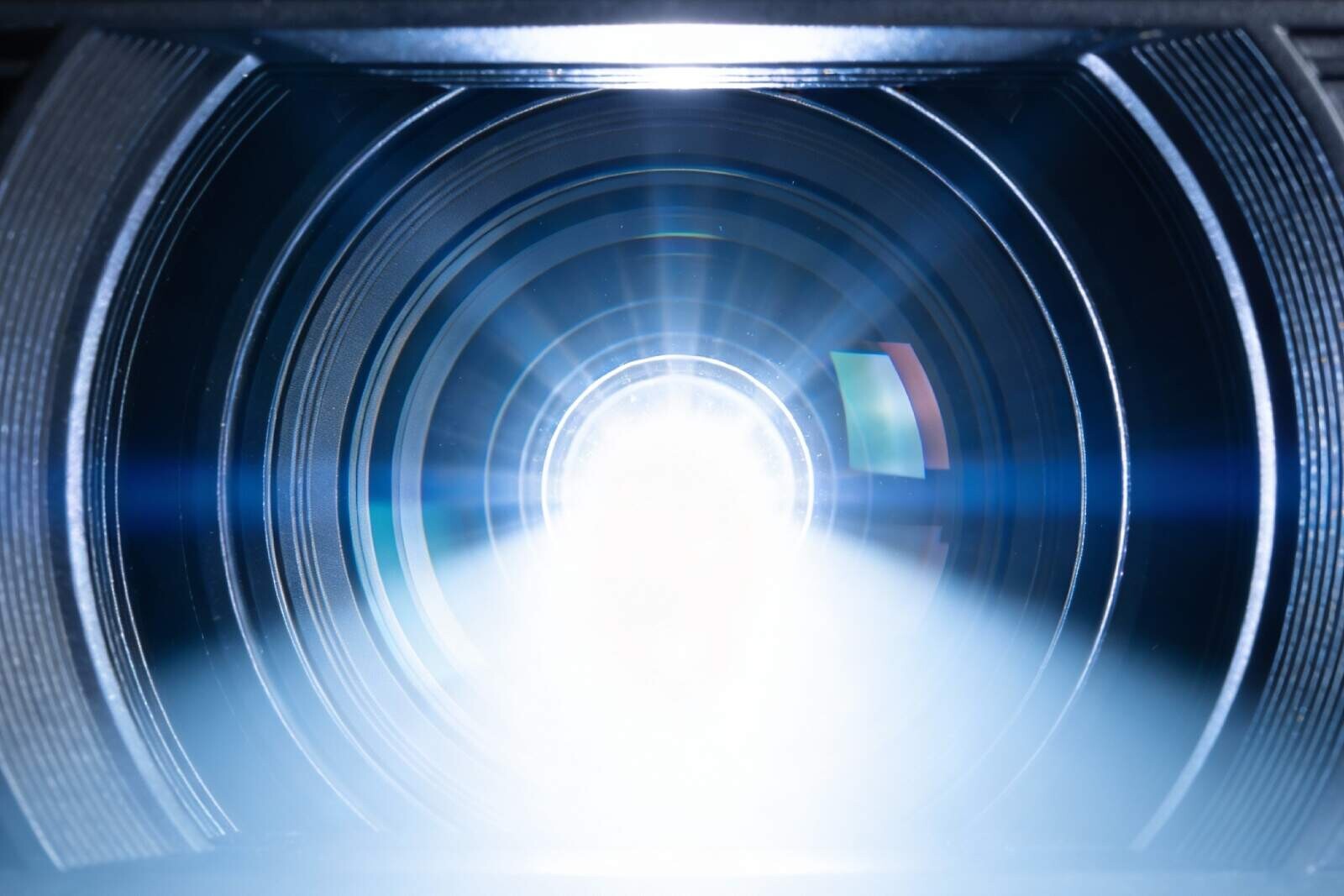 Zoom in on How to Find and Get the Most out of Your Projector in the Best Video Projectors Blog